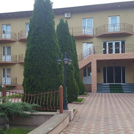 Hotel Cris Costinești Kültér fotó