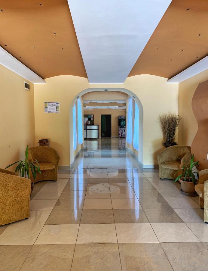 Hotel Cris Costinești Kültér fotó