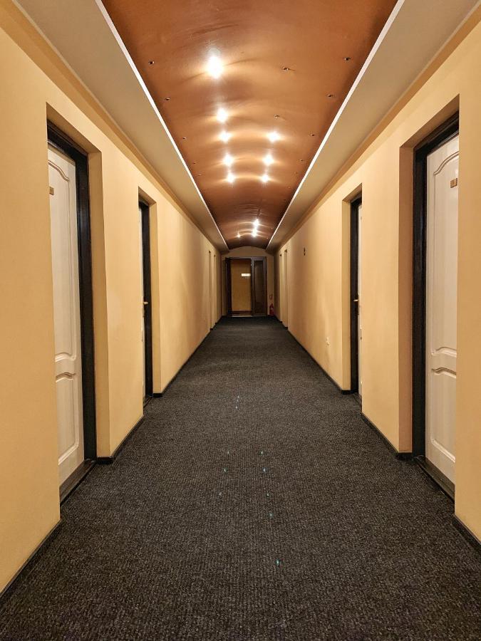 Hotel Cris Costinești Kültér fotó